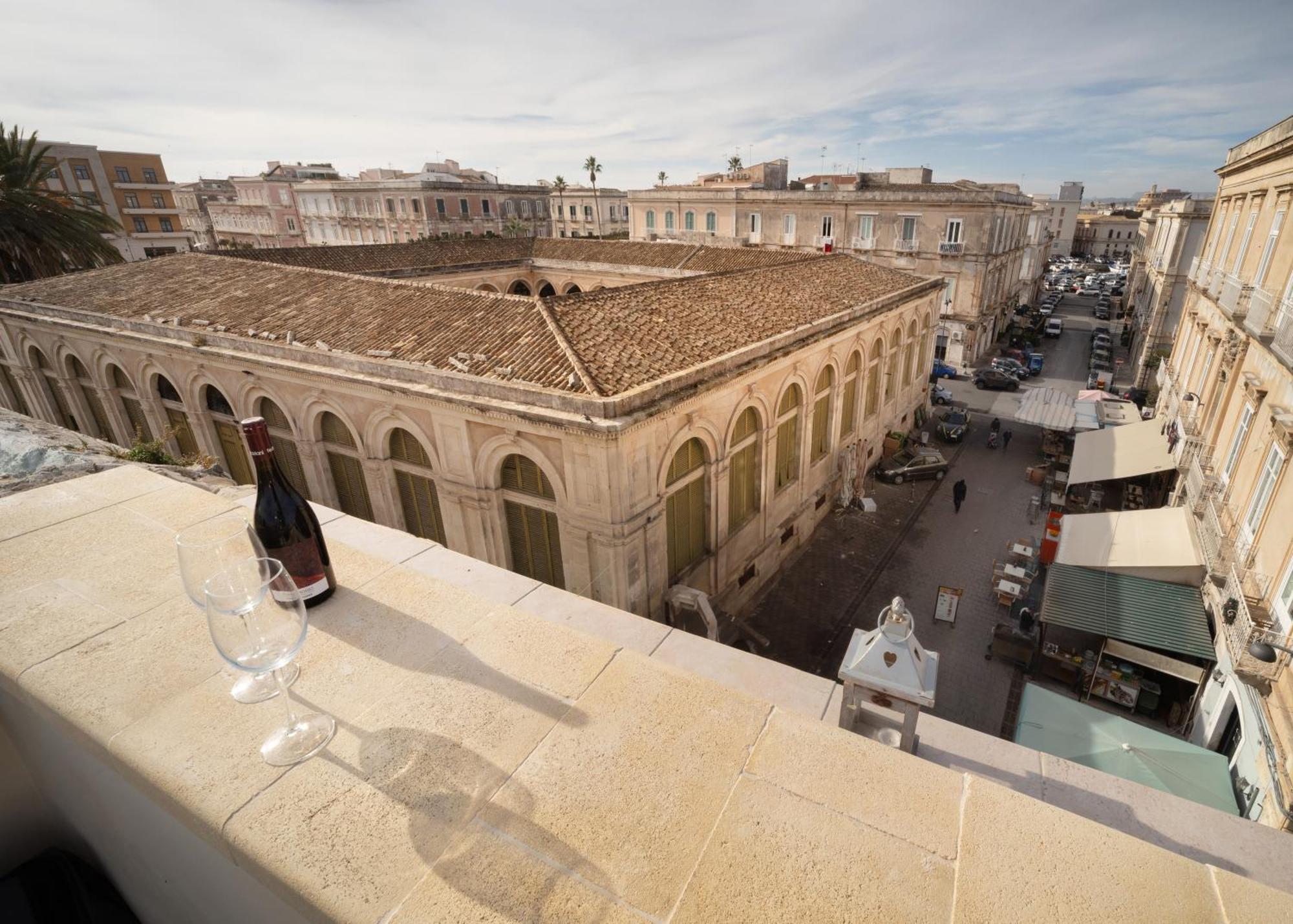 Arco Del Mercato Apartment Syrakus Exterior foto